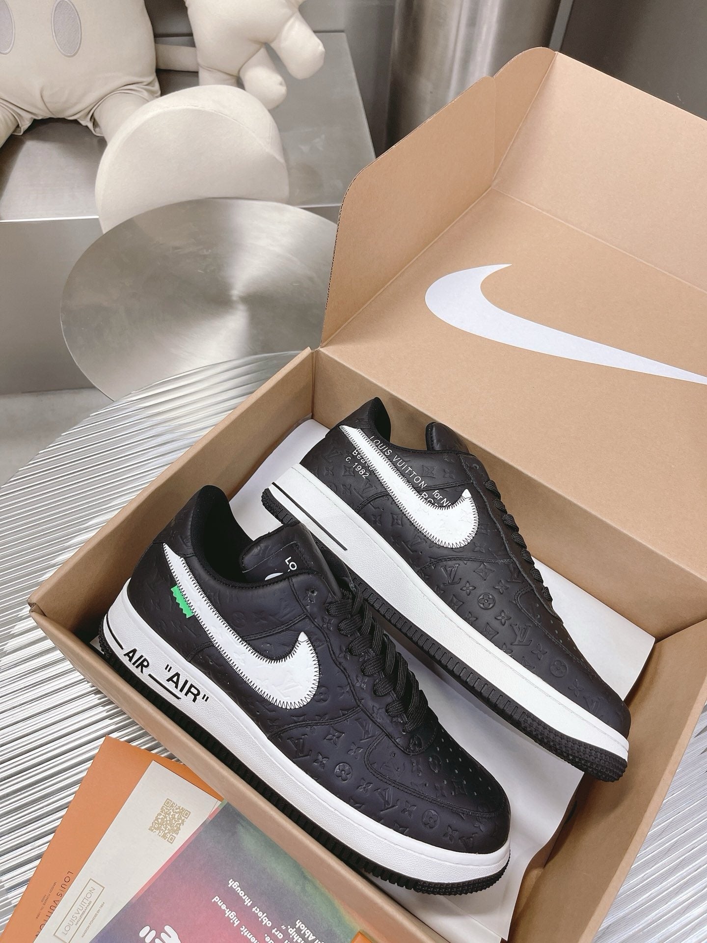 SNEAKERS AIR FORCE 1 X LOUIS VUITTON NOIR BLANC