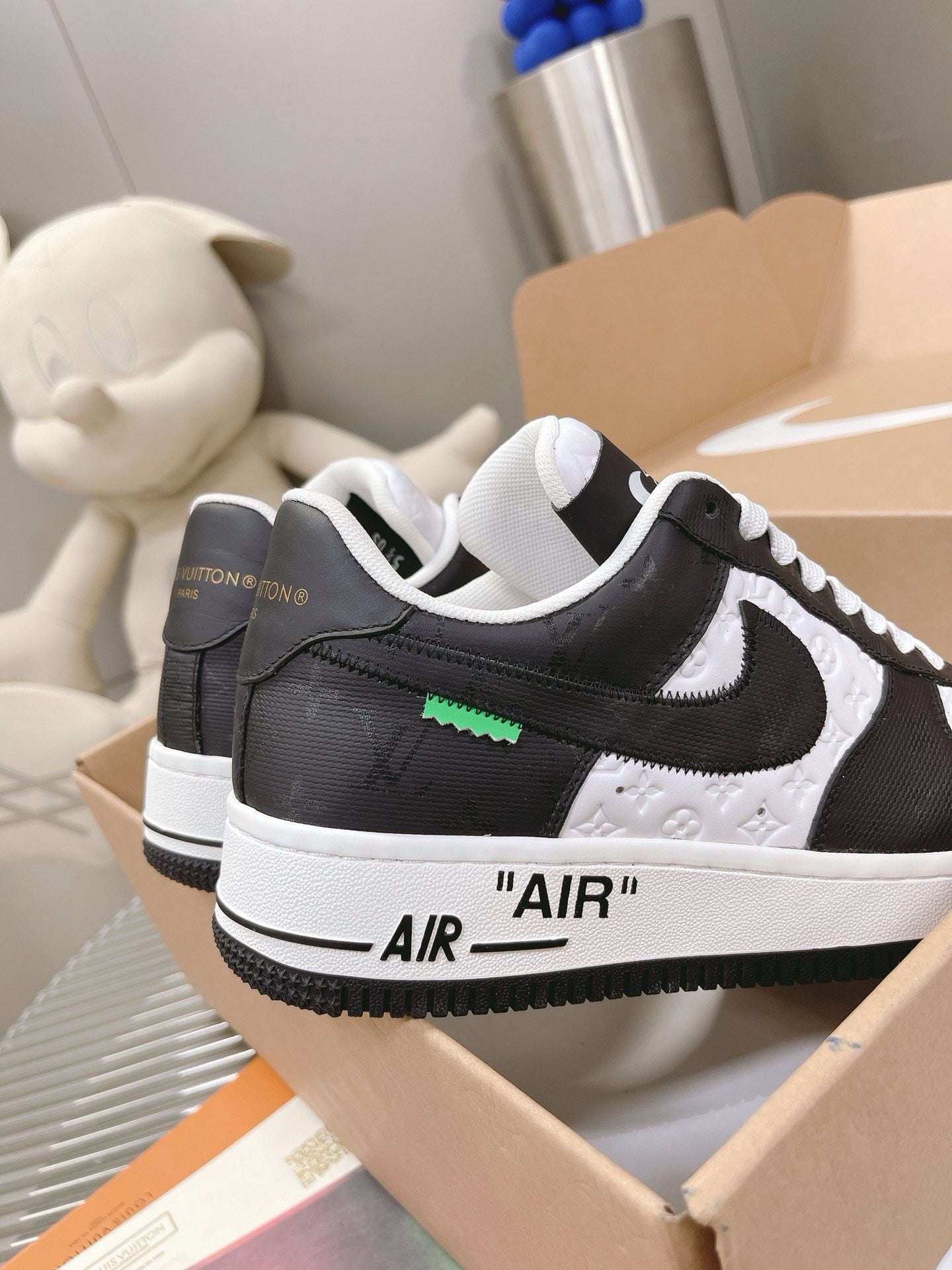 SNEAKERS AIR FORCE 1 X LOUIS VUITTON NOIR BLANC