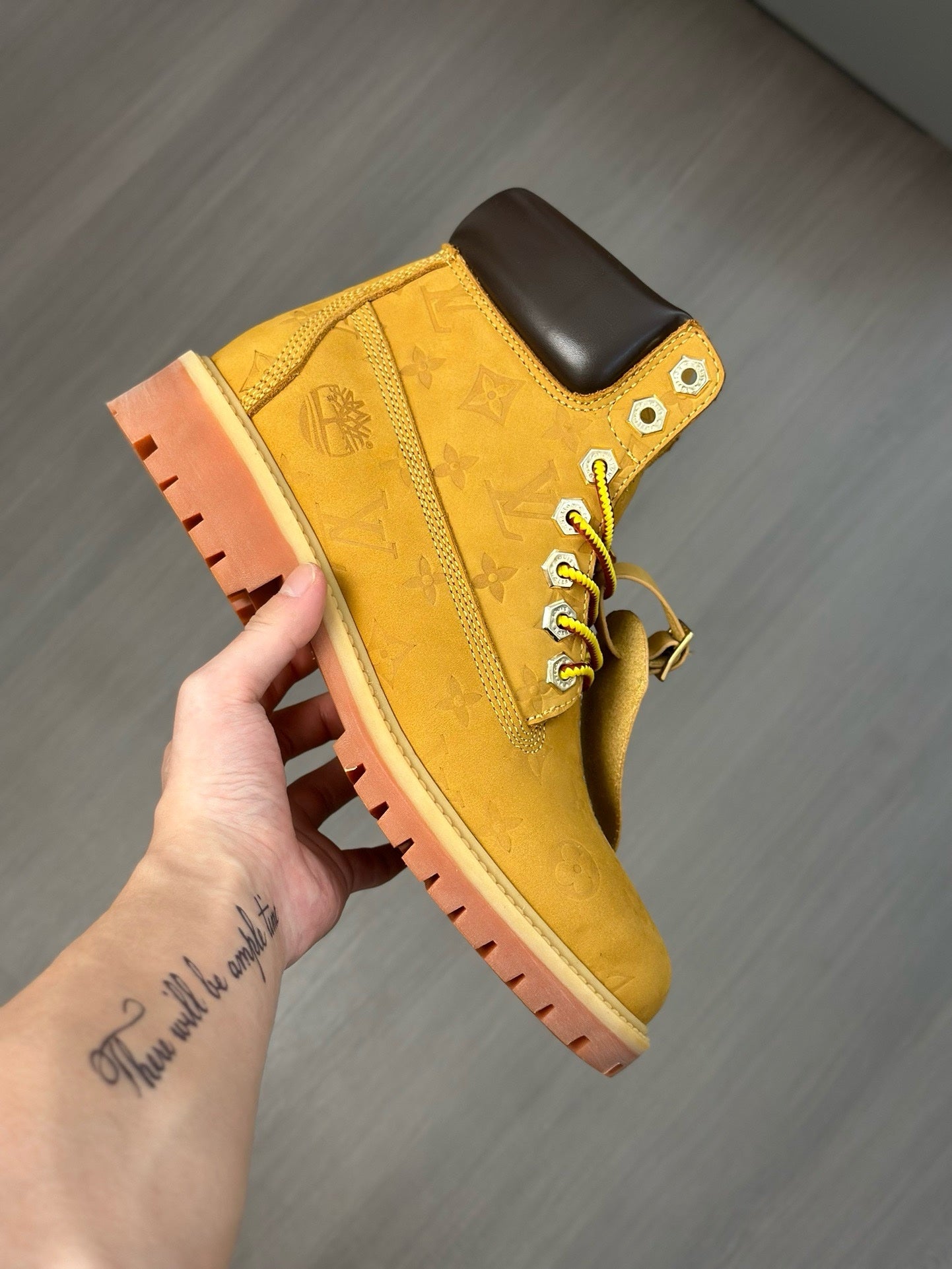 LOUIS VUITTON X TIMBERLAND